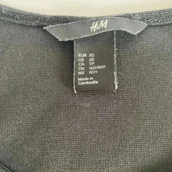 H&M Black Dress - Picture 6 of 8